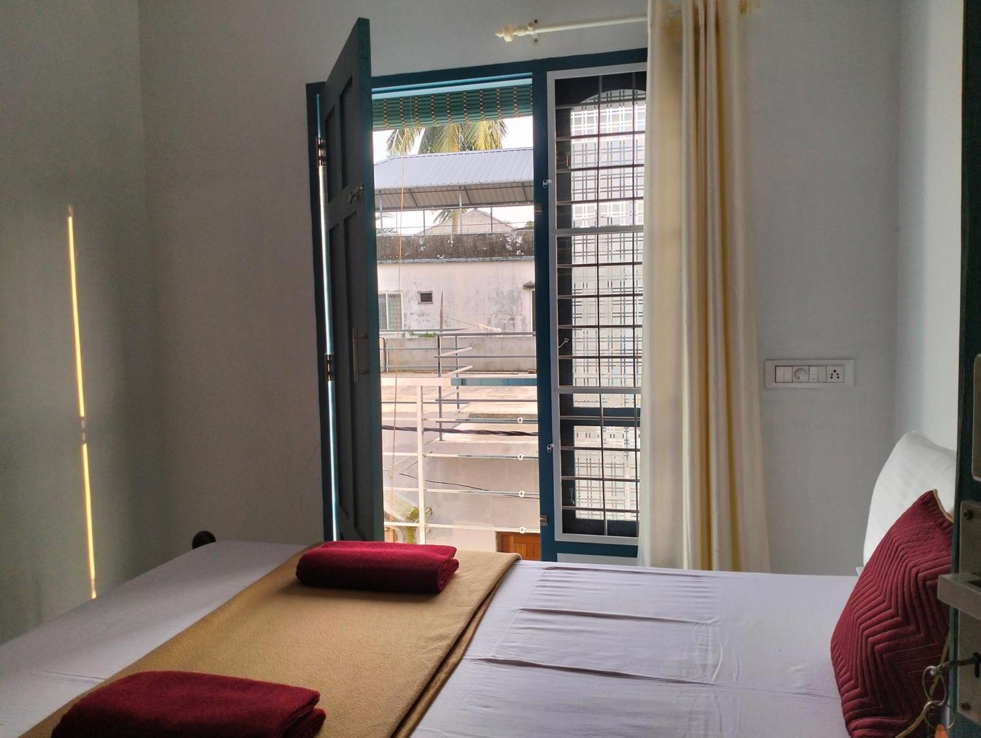 Guestland Homestay Коччи Экстерьер фото