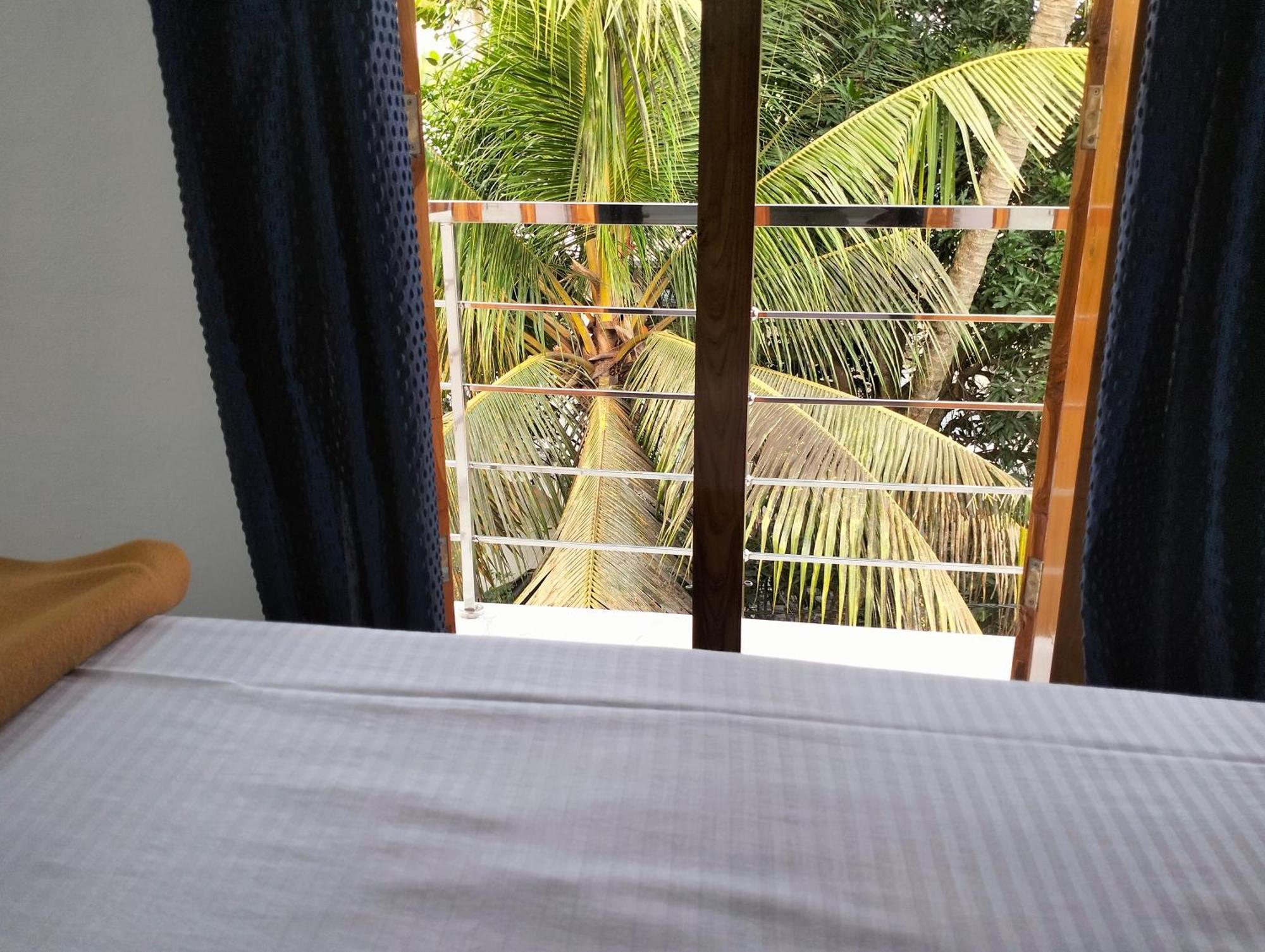 Guestland Homestay Коччи Экстерьер фото